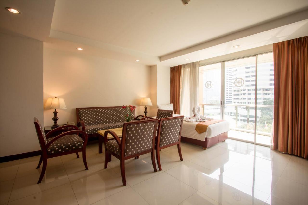 Nana Hiso Hotel Bangkok Exterior photo